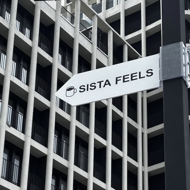 на Океанском